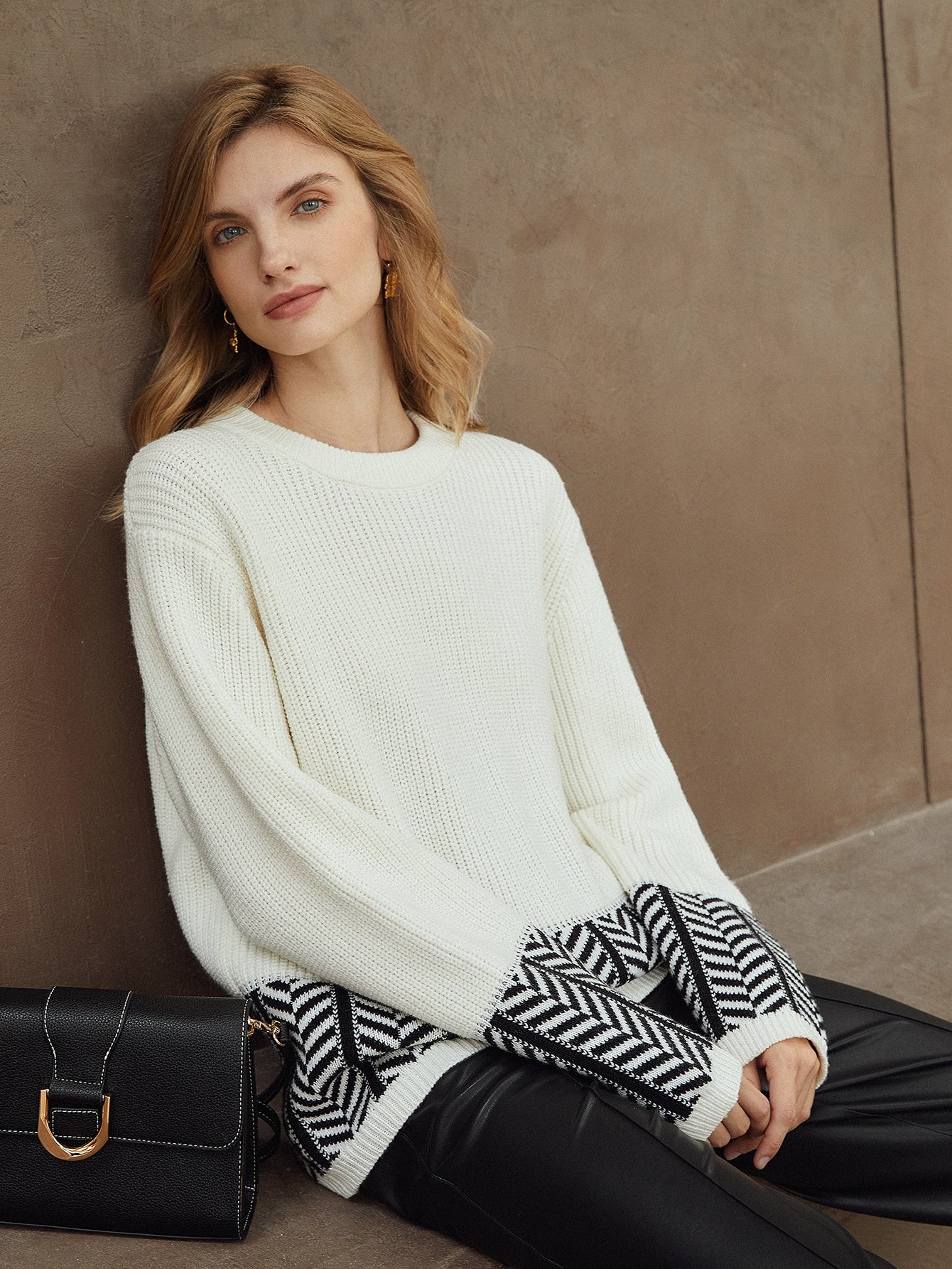 WOOL-MIX RELAXED FIT CHEVRON SWEATER