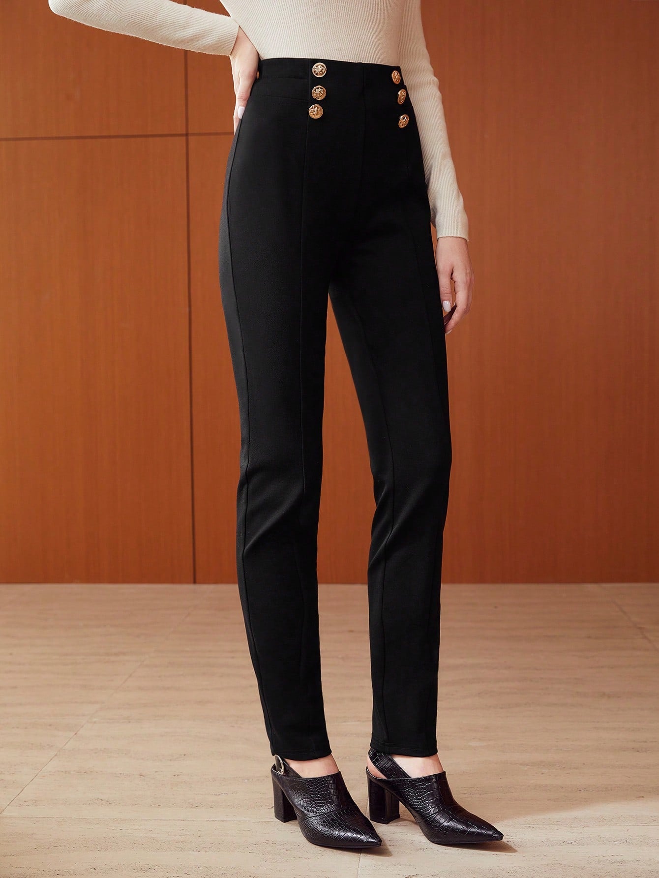 DOUBLE BUTTON CROPPED SKINNY PANTS