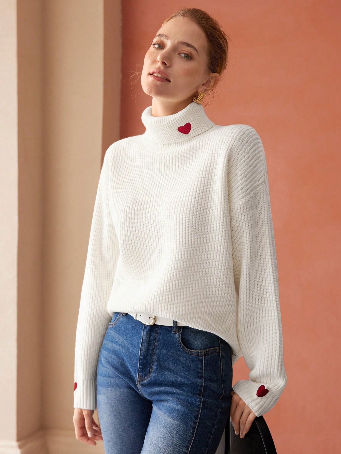 WOOL MIX LOOSE HEART EMBROIDERY SWEATER