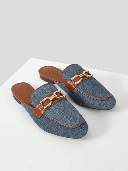 BUCKLE SLIP-ON LOAFERS