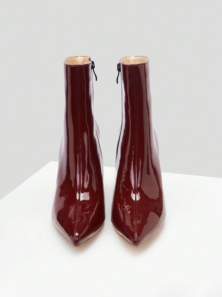 PATENT LEATHER STILLETTO BOOTIES