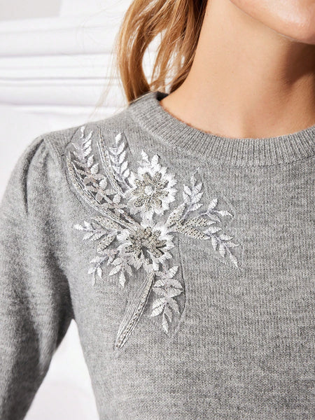 FLORAL EMBROIDERY SWEATER