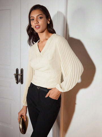 SOLID V-NECK PLEATED LONG-SLEEVE SHIRT